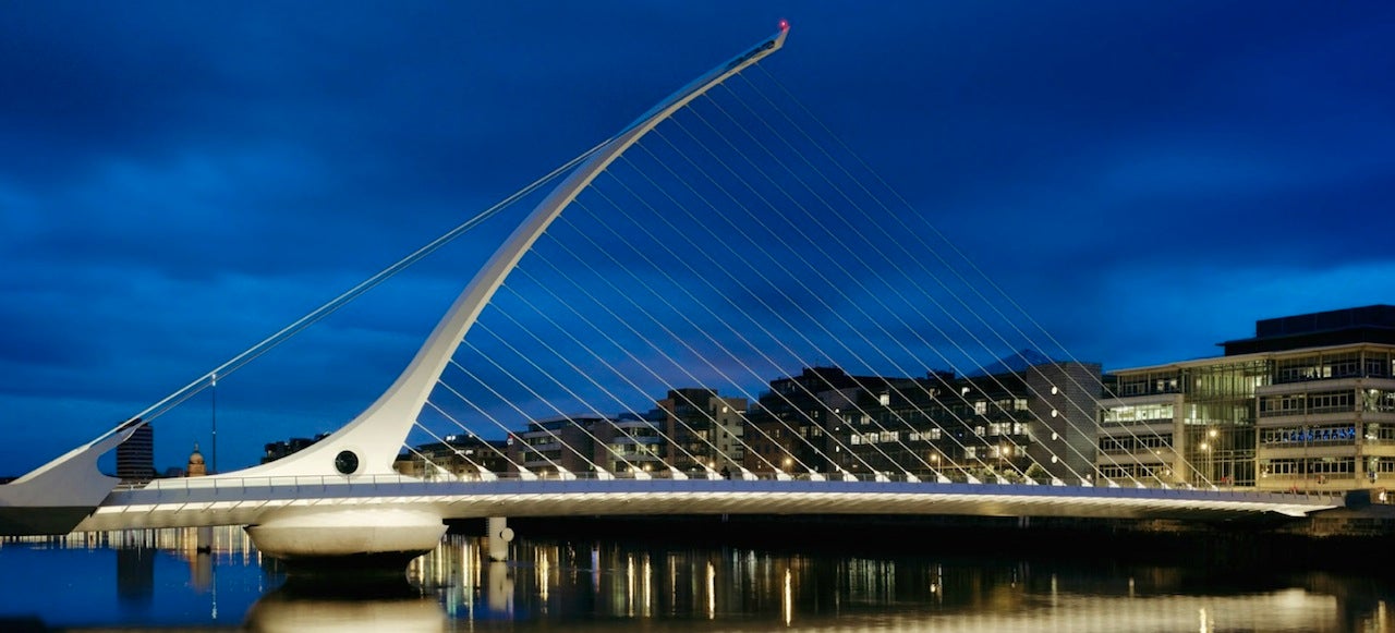 Why Cities Need to Stop Commissioning Calatrava&#39;s Fish Skeletons