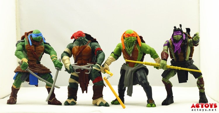 First look at the action figures of Michael Bay&#39;s TMNT