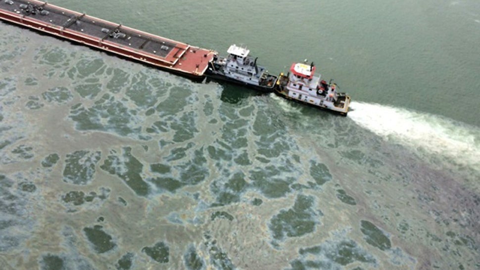 There Was an Oil Spill Around the Gulf Coast (Again)