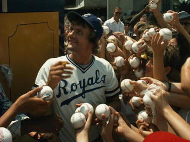 Lorde Wins Grammy For Song Inspired By George Brett Photo