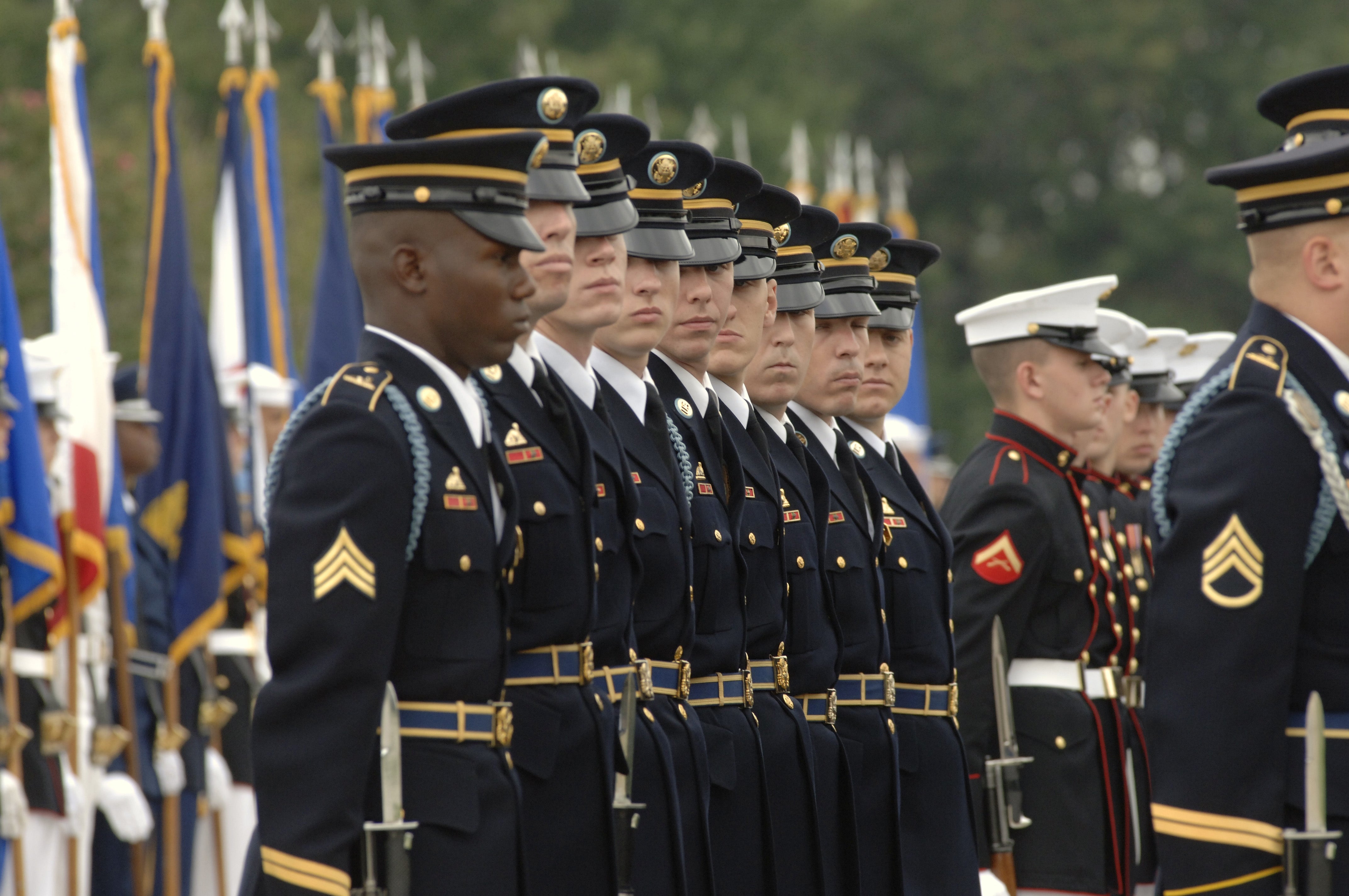 Us military dress uniforms