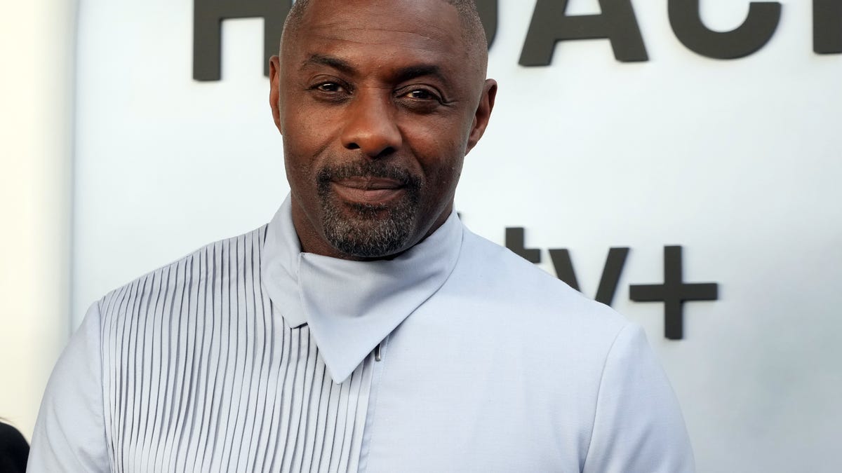 Idris Elba Reveals He S Going To Therapy For Being A Workaholic