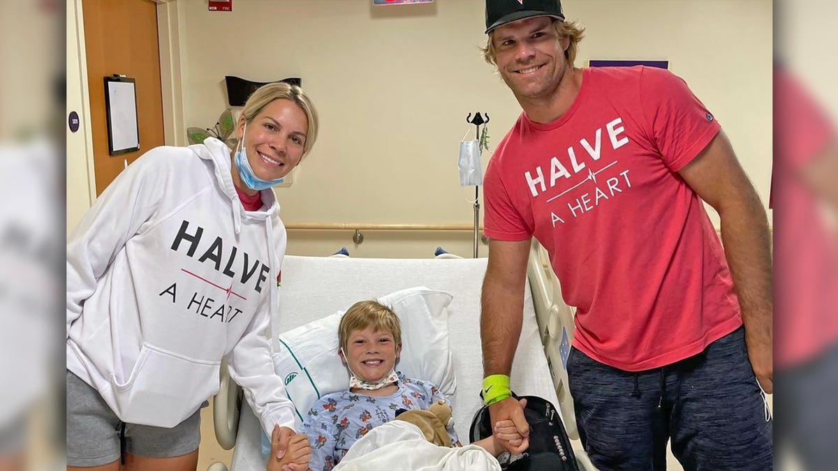 Former Panther Greg Olsens Son T J Has Found A Heart Donor