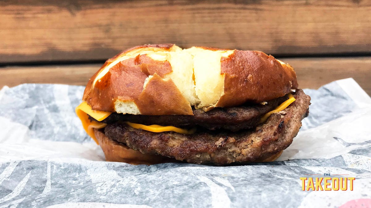 Burger Kings Pretzel Bacon King Suggests Fast Food Pretzel Buns Work