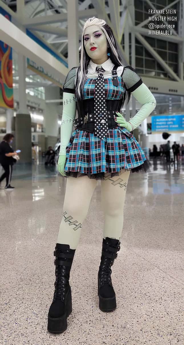 Our Favorite Cosplay Photos From Los Angeles Comic Con