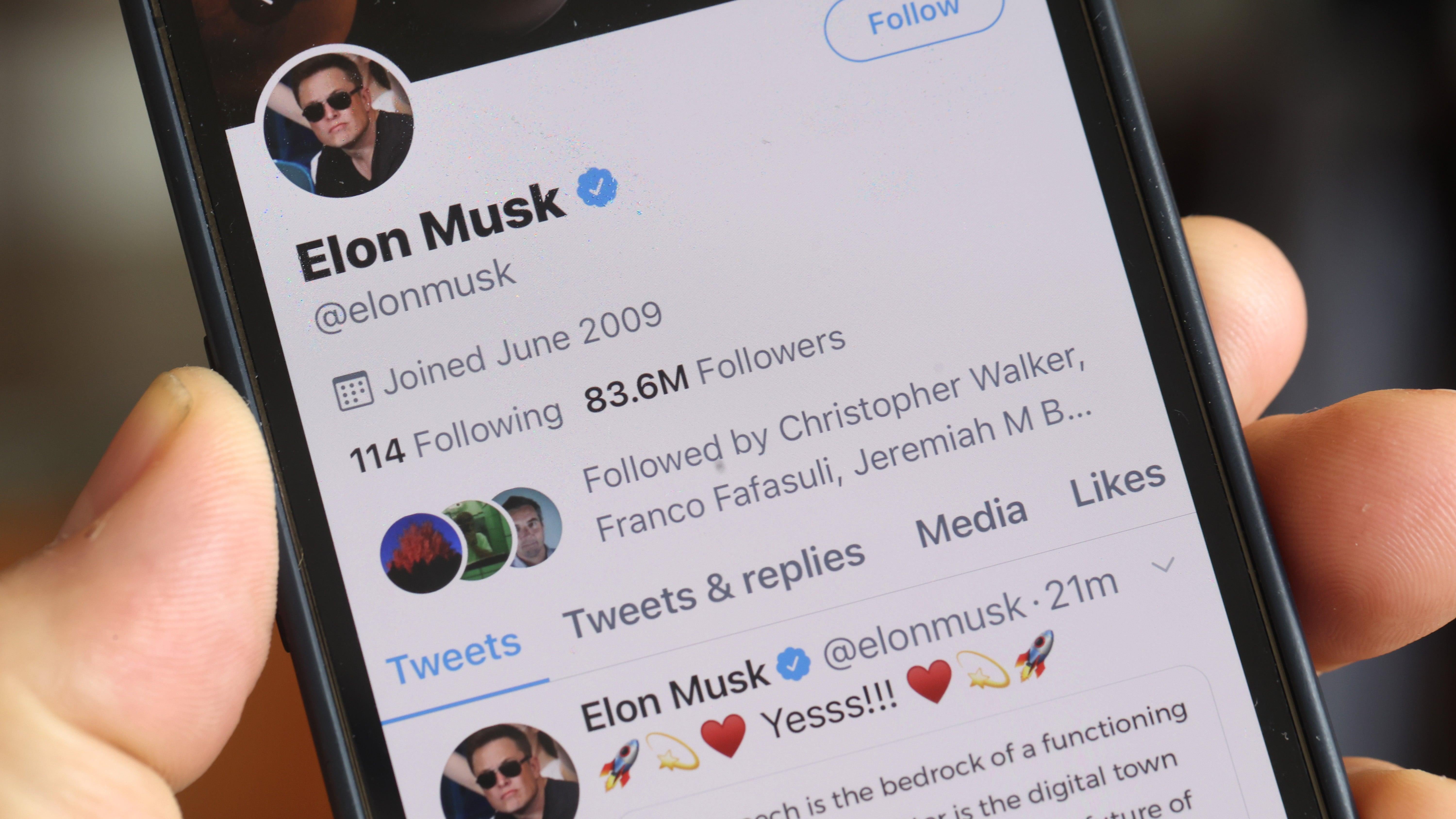 Image for Elon Musk Is Taking Legal Action Against Student Who Tracks His Private Jet