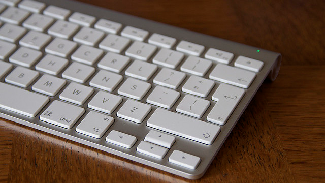 alternatives to qwerty keyboard layout