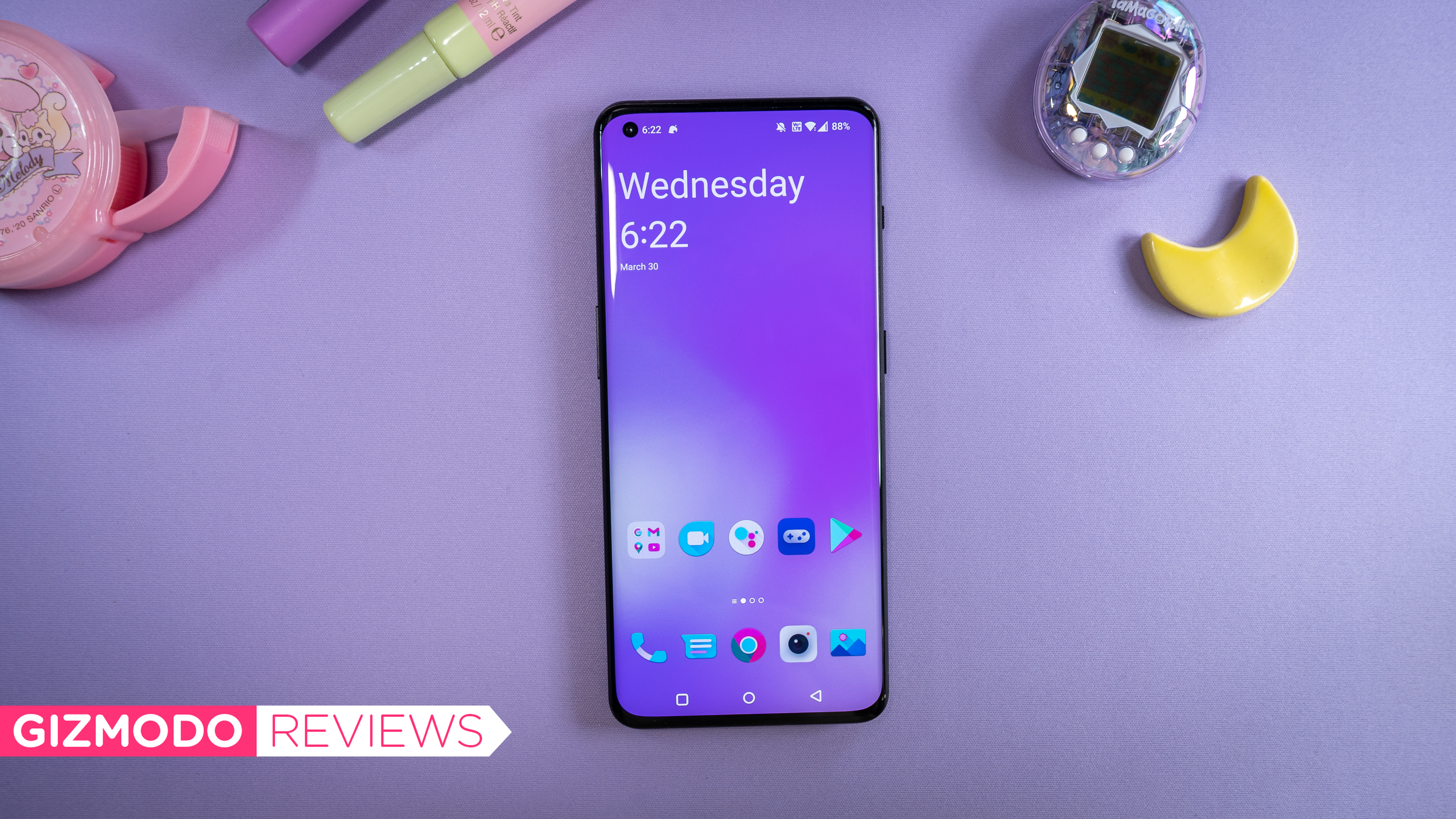 The OnePlus 10 Pro Is a Perfectly Respectable Third Choice in the Android Wars The OnePlus 10 Pro Is a Perfectly Respectable Third Choice in the Android Wars