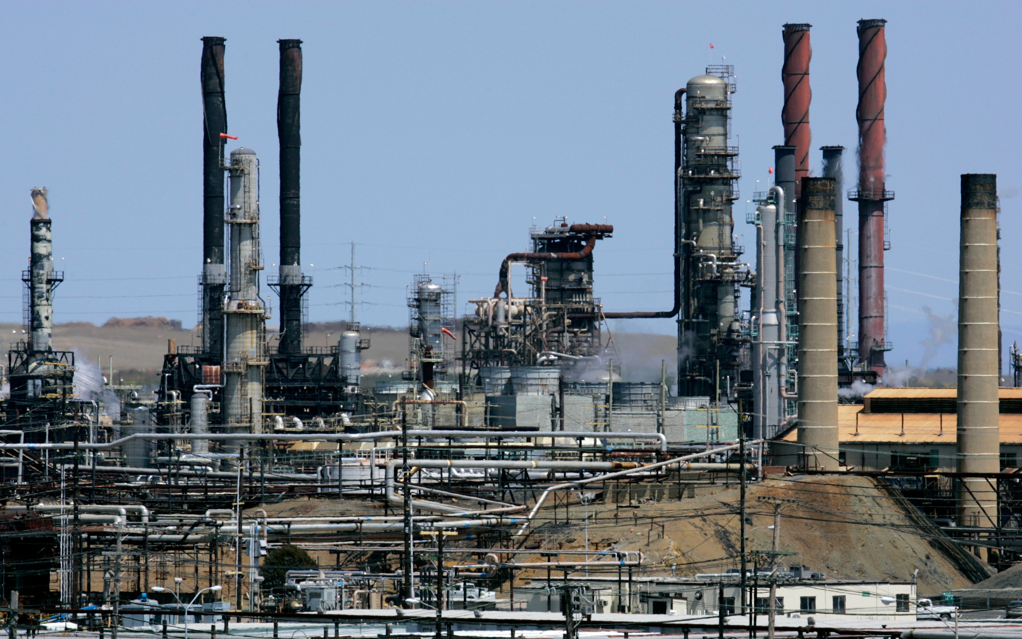 Oil Companies Report Huge Profits Amid Sky-High Gas Prices Oil Companies Report Huge Profits Amid Sky-High Gas Prices