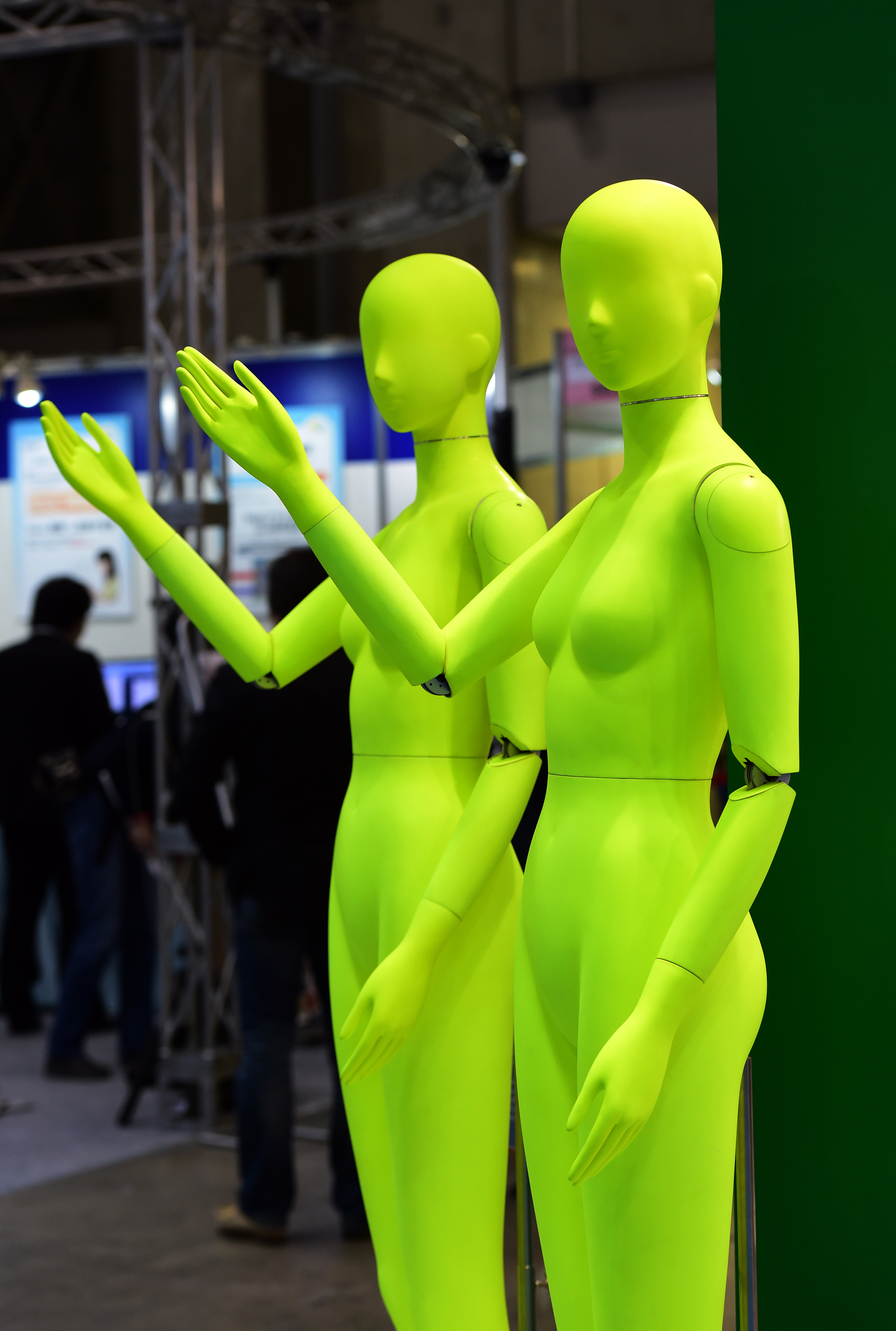 Creepy, Beautiful, Helpful, Badass: Here Come Futuristic Robots From Japan