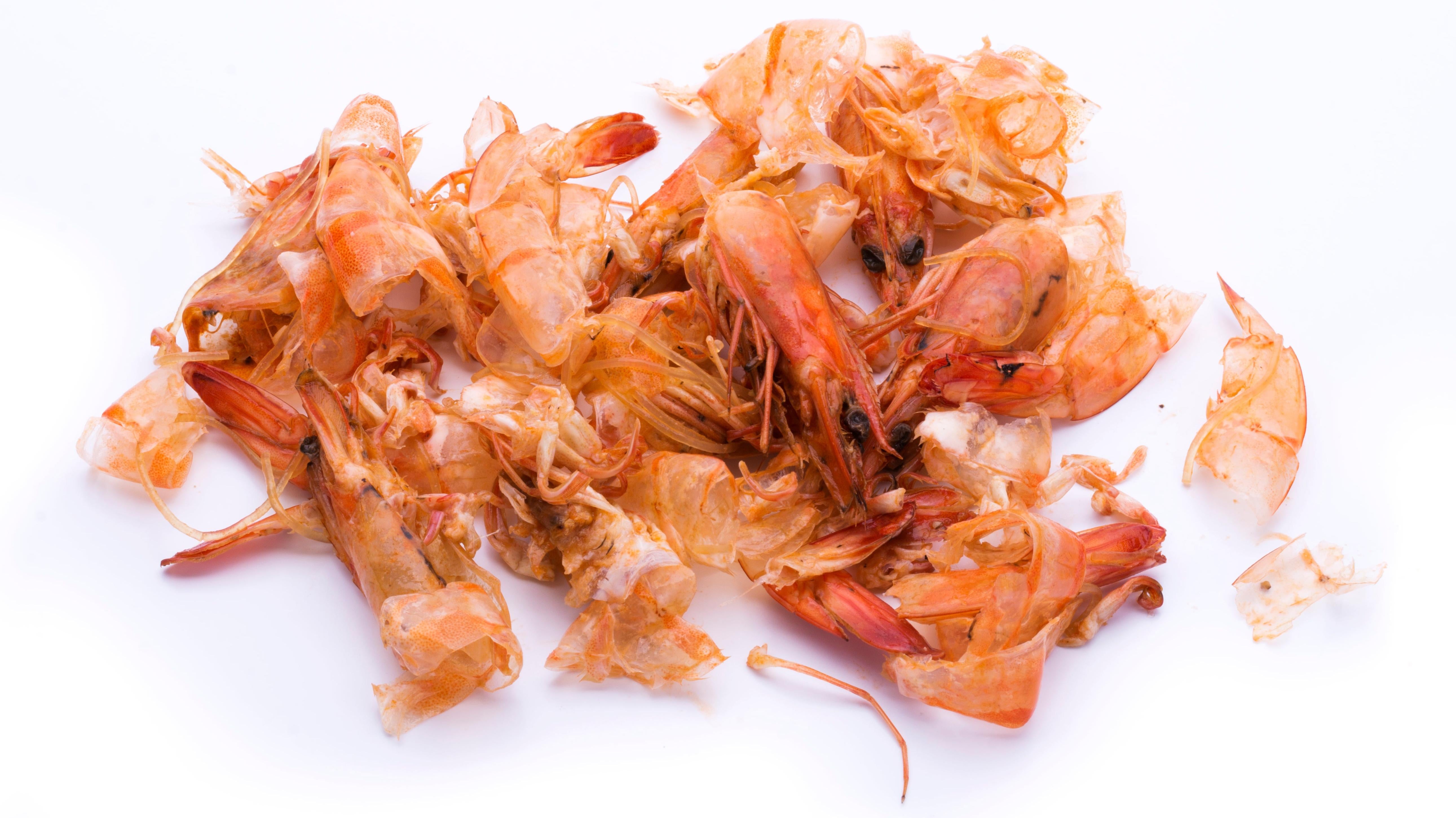 How to Eat Shrimp Tails and Heads (and Why You Should) How to Eat Shrimp Tails and Heads (and Why You Should)