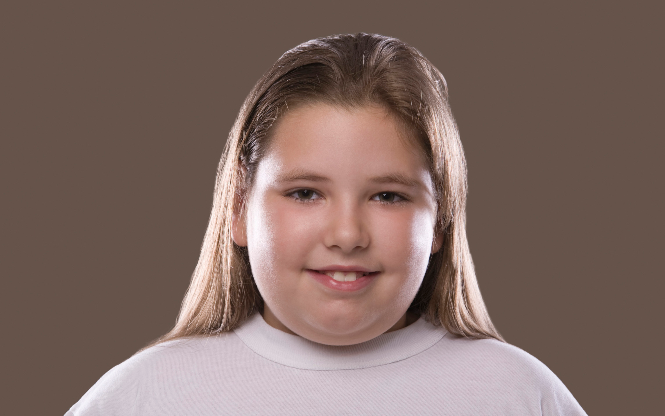 Девочка подросток с лишним весом