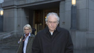 The Wizard Of Lies Raises More Questions About Bernie Madoff Than It Answers