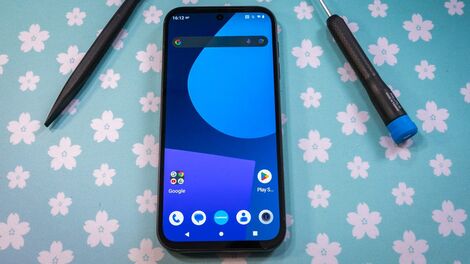 El Fairphone modular 5 es bueno, pero todavía no es un iPhone reparable