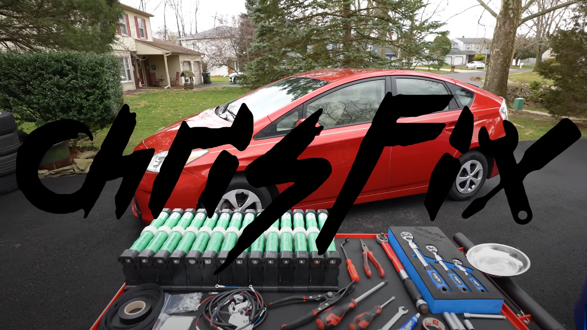 Cambiar la batería del Toyota Prius Hybrid es sorprendentemente fácil