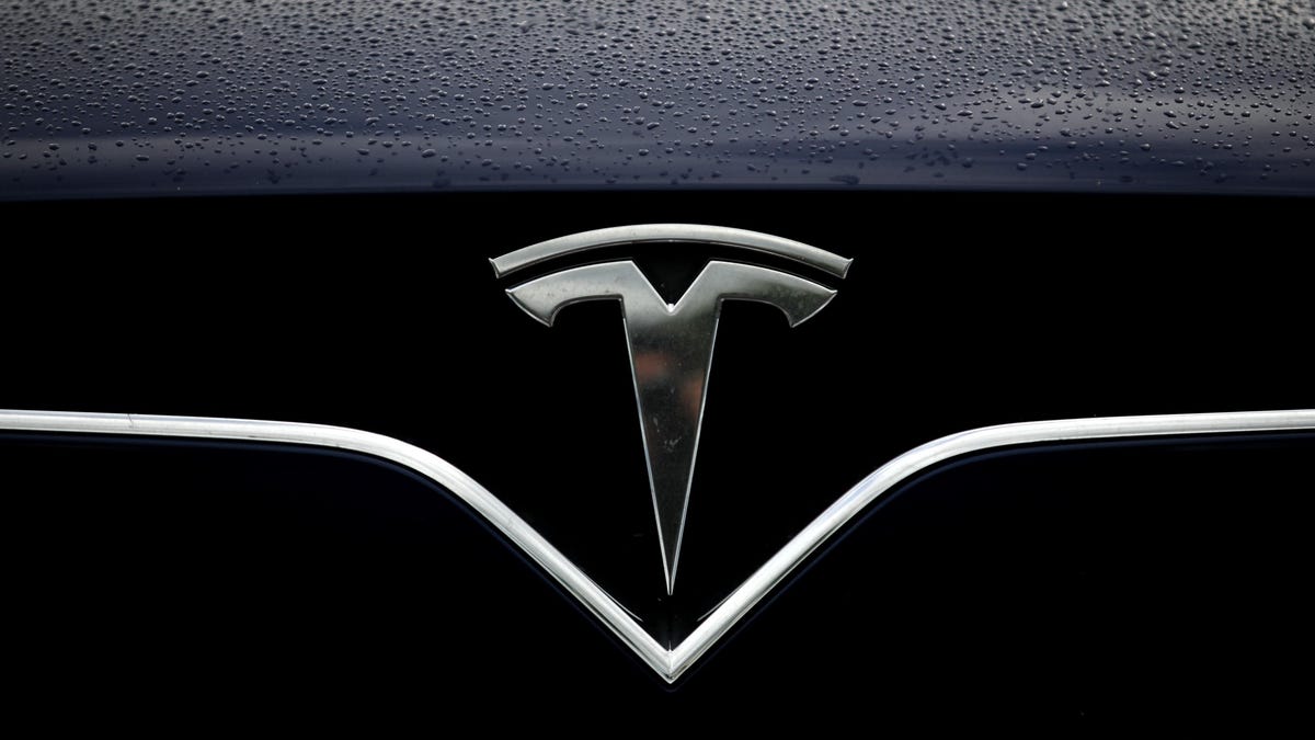 JPMorgan kiện Tesla vì những dòng tweet của Elon Musk