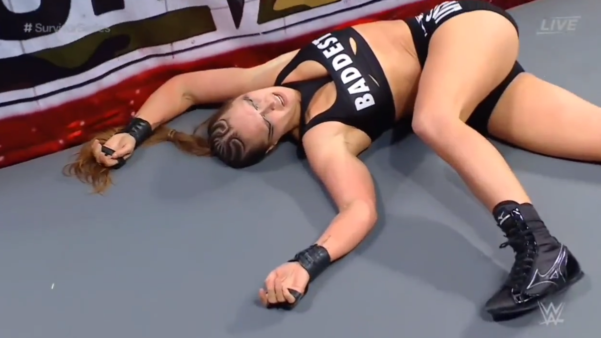Ronda Rousey is still so bad at this