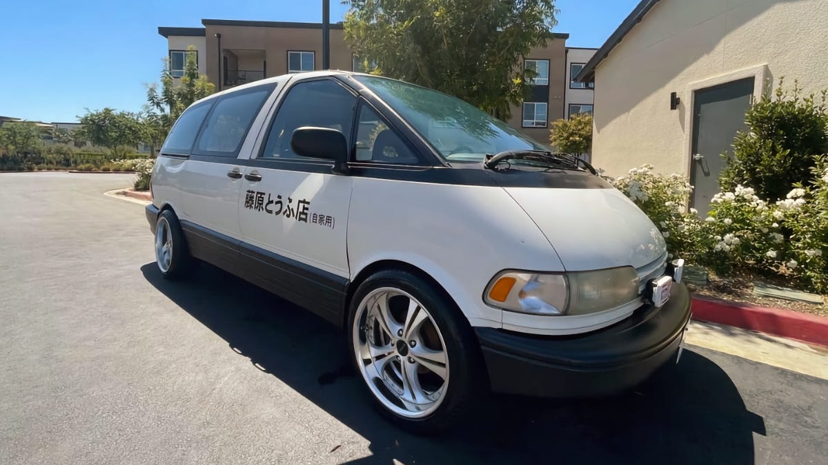 At ,750, Is This 93 Toyota Previa LE A Good Deal?