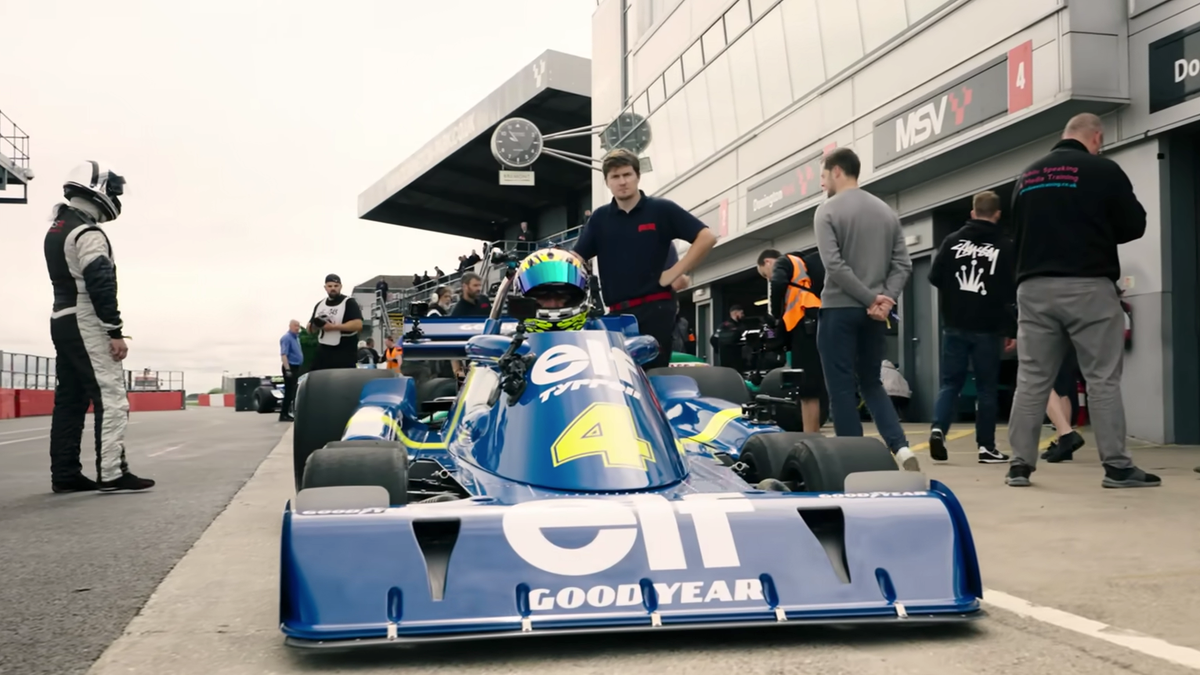 This Is What It’s Like To Drive A Six-Wheeled Formula One Car