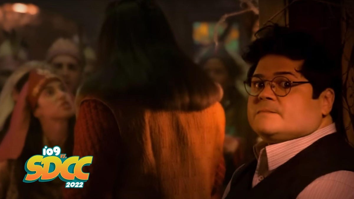 Comic Con 2022: Harvey Guillen Talks What We Do in The Shadows