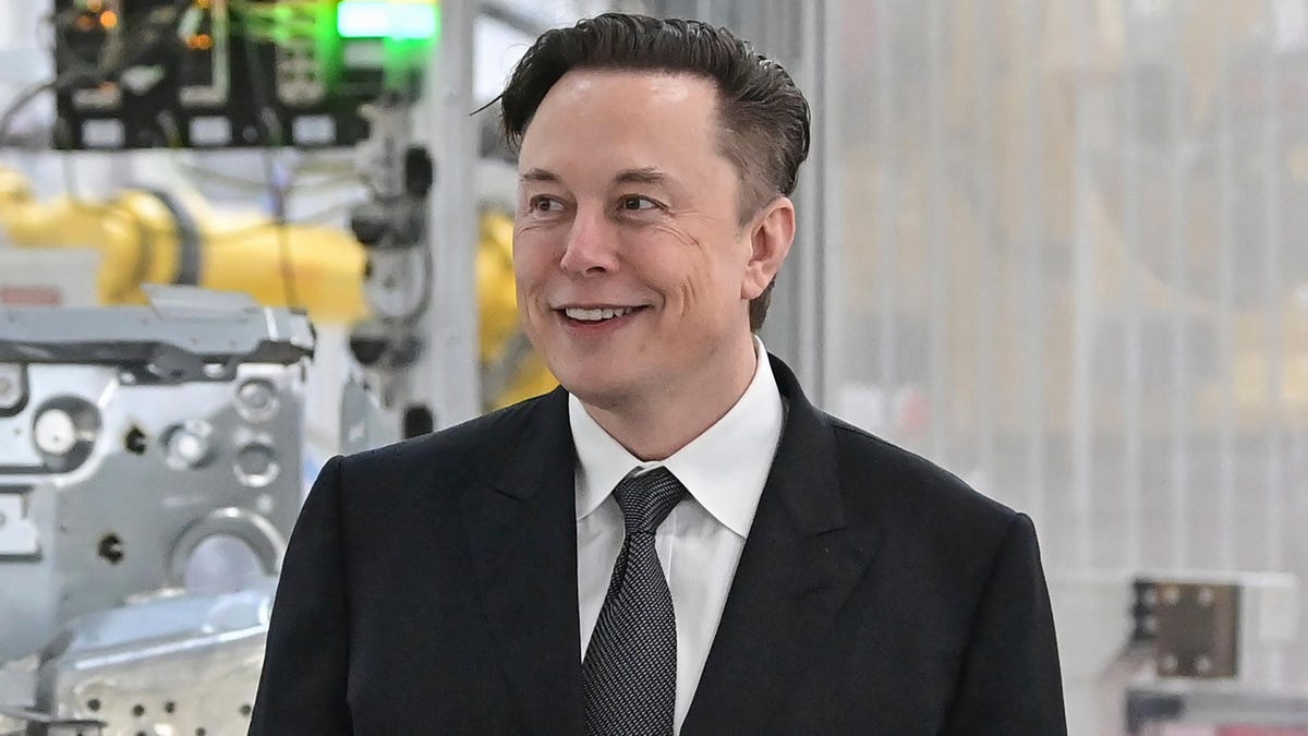 Elon Musk Says He’ll Boost Childcare for Employees After Revelation That He Impregnated One of Them – Gizmodo
