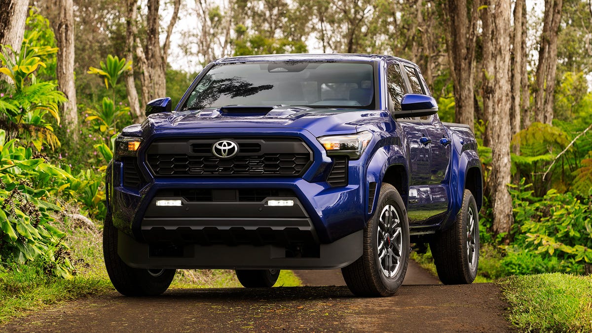 Here's How The 2024 Toyota Tacoma Compares To The Competition