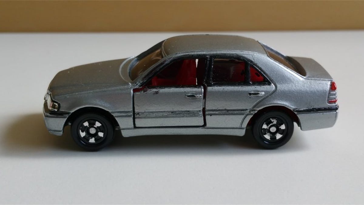 Review Tomica Mercedes Benz C Class W202