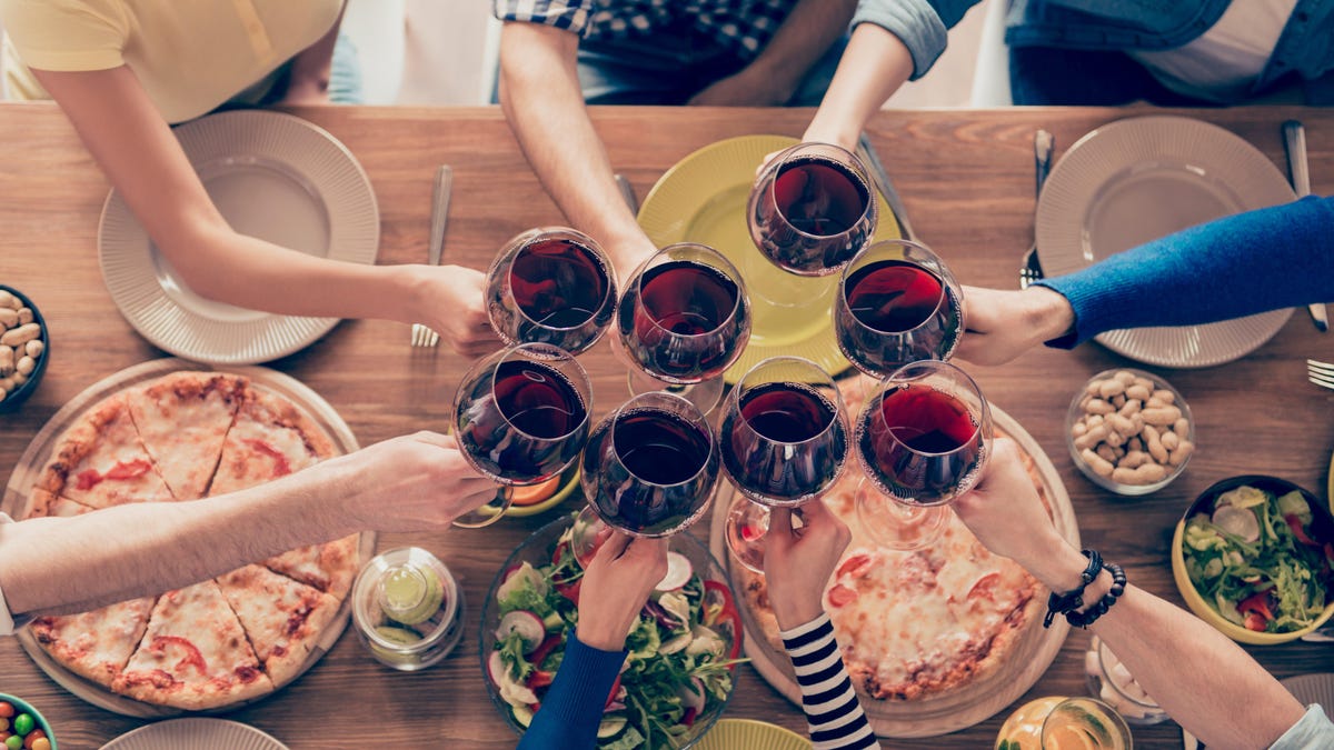 The Best Way to Figure Out How Much Wine You Need for a Party thumbnail
