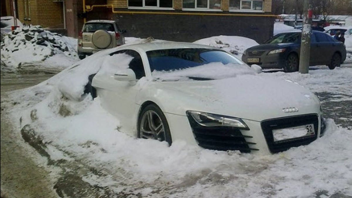 Neglected Audi R8 Is No Match For A Russian Winter