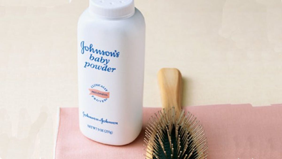 Use Baby Powder As Dry Shampoo