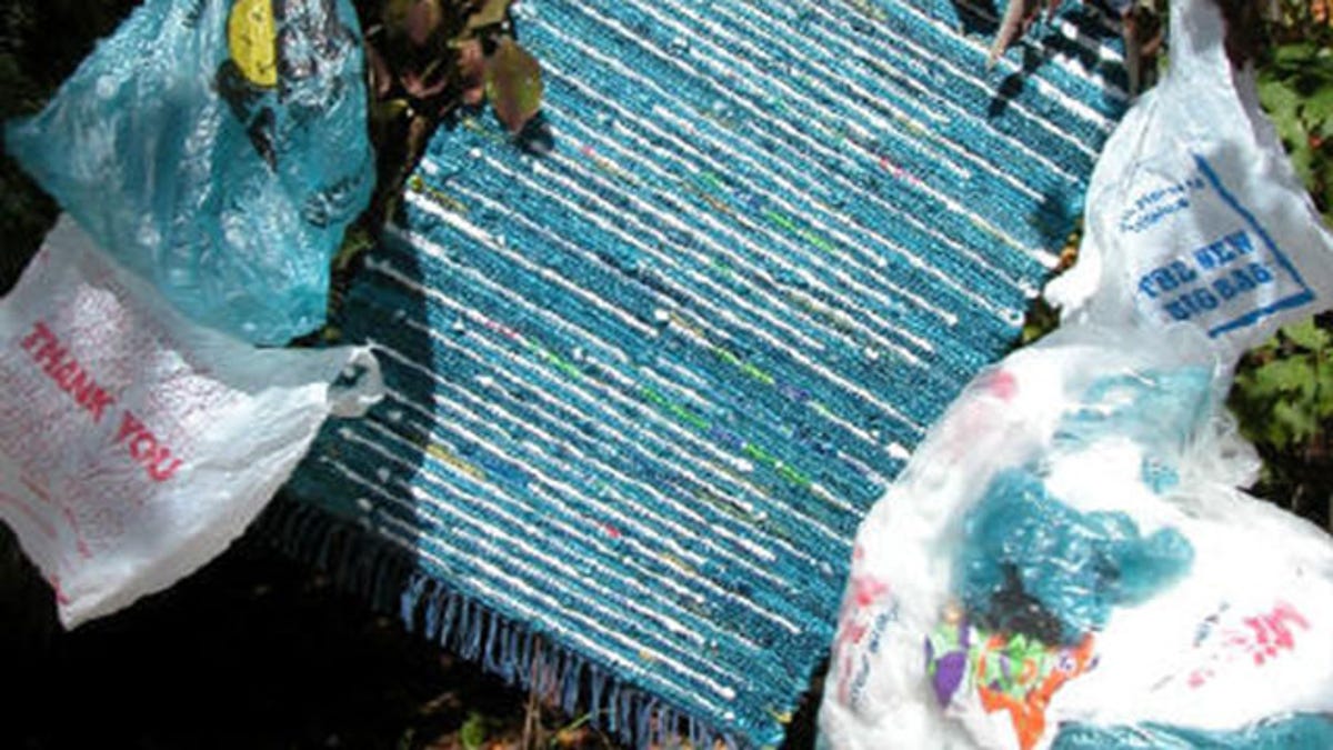 Make An Actual Usable Rug Out Of Plastic Bags