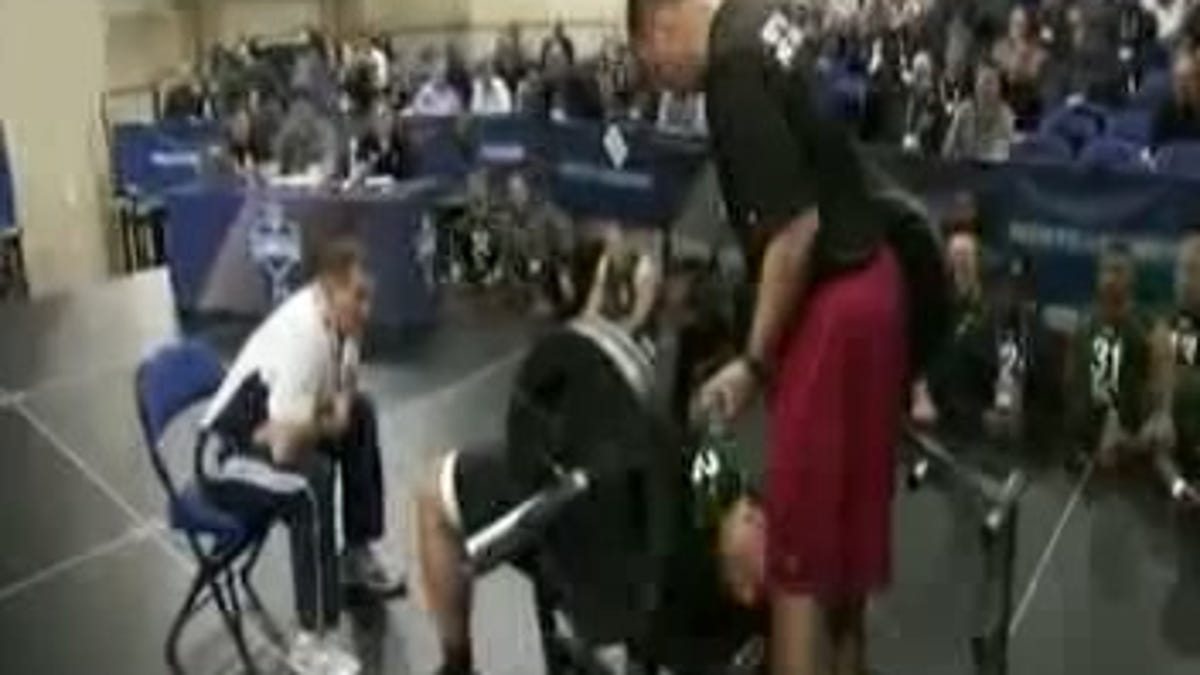 Stephen Paea Breaking The Combine Bench Press Record Is The Most