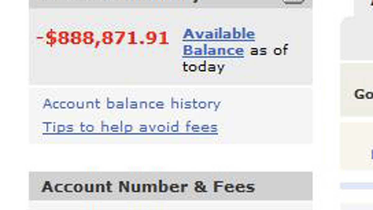 What It S Like To Suddenly See Your Bank Account At Negative 900 000 Thanks To Paypal