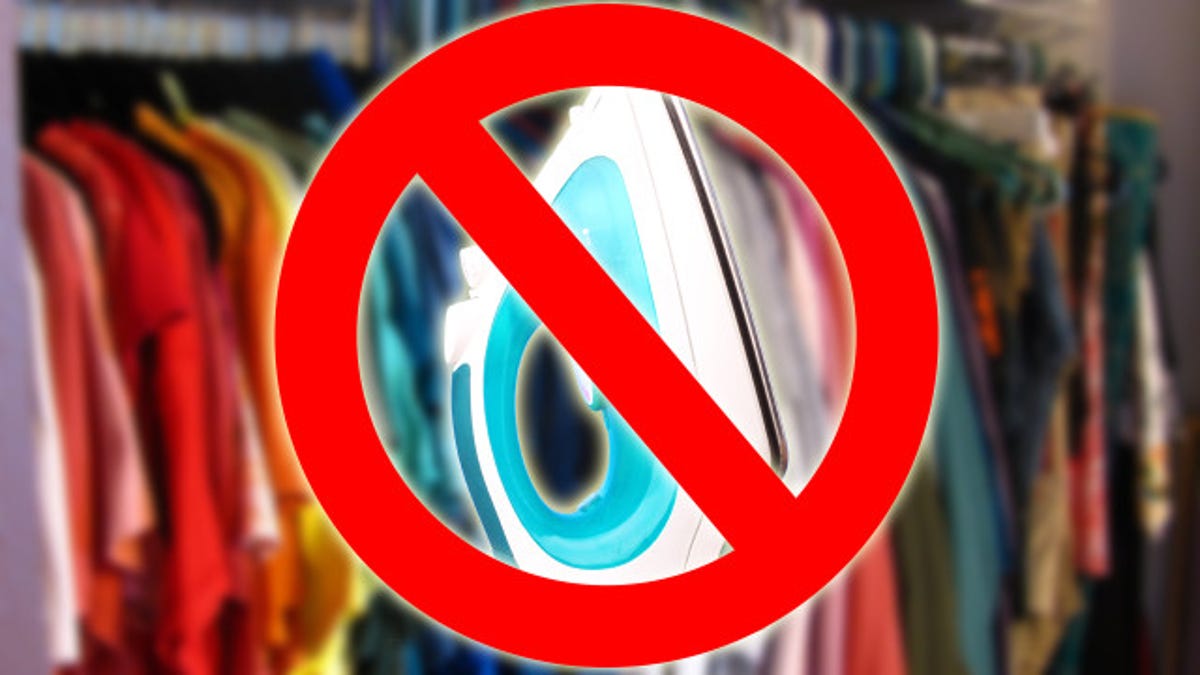 De Wrinkle Your Clothes Without Ever Touching An Iron