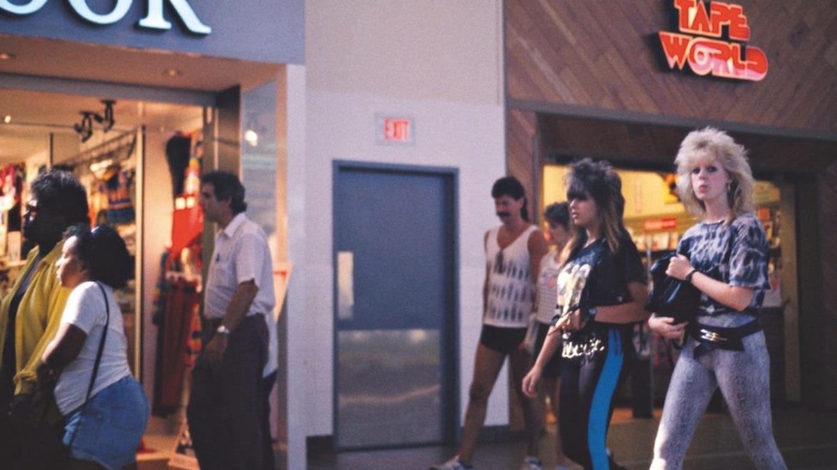 11 Photos Of 1980s Malls That Will Like Totally Blow Your Mind