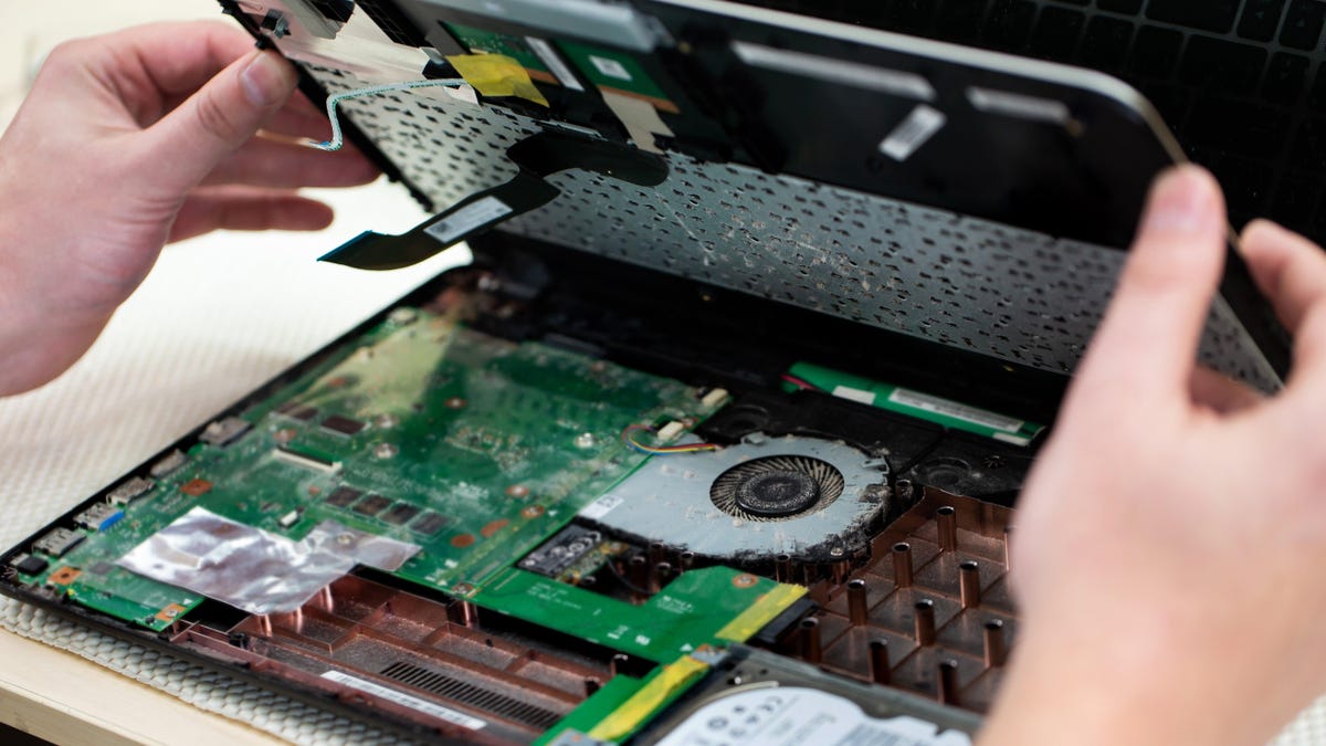 The Do's and Don'ts of Buying a Refurbished Laptop - Lifehacker
