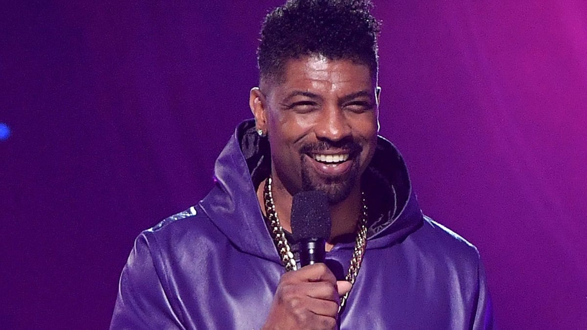 Deon Cole Is Ready to Have Fun Again as Host of the 2022 Soul Train Awards