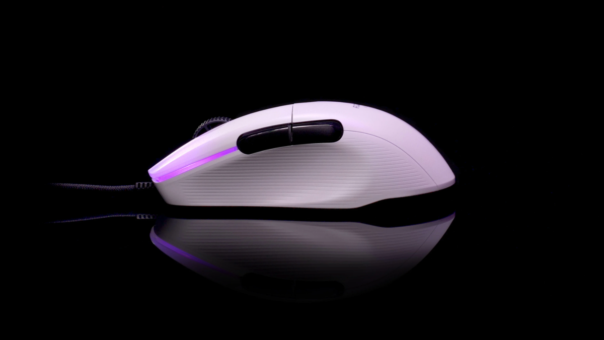 Roccat Kone Pro Gaming Mouse Review No Gimmicks Just Quality