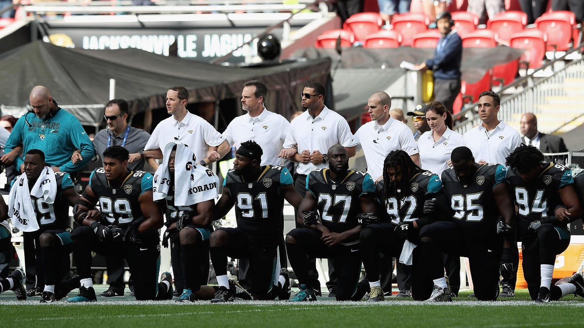 Jaguars players should kneel to protest FL Gov.  Ron DeSantis
