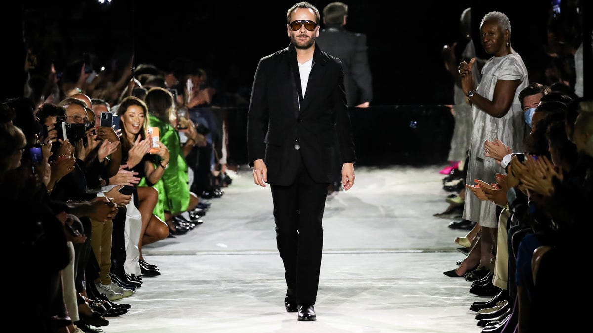 Tom Ford ingresó al club de multimillonarios de la moda justo cuando Kanye West estaba siendo expulsado