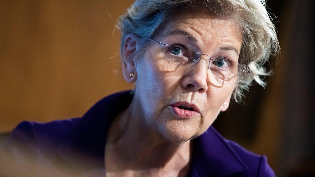 Fidelity Wants to Include Bitcoin in 401(k) Plans; Elizabeth Warren and the Labor Department Have Concerns