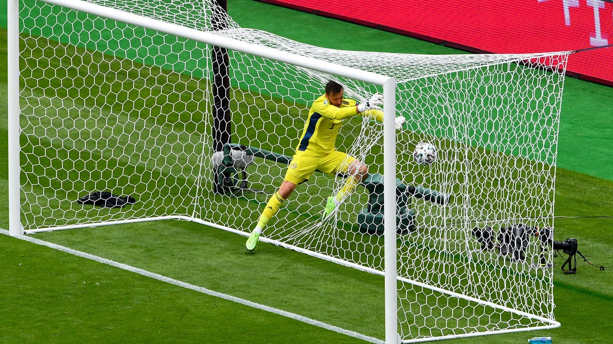 Patrik Schick Of The Czech Republic Scores From Midfield At Euro 21 Insider Voice