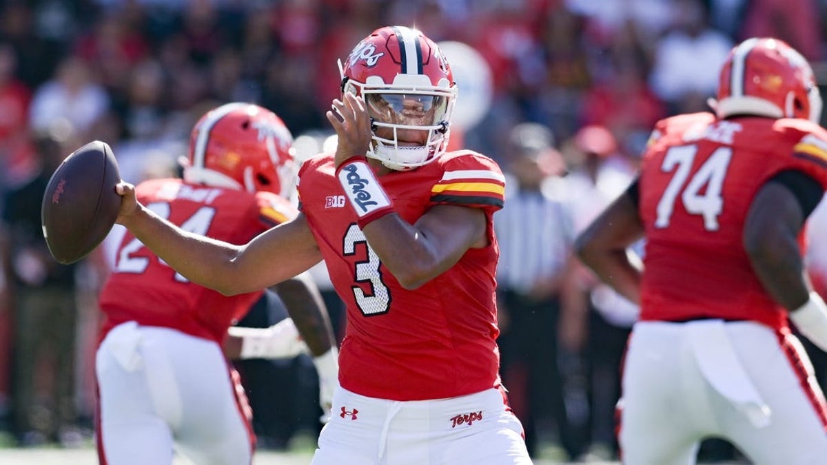 Taulia Tagovailoa leads Maryland to easy win over Towson