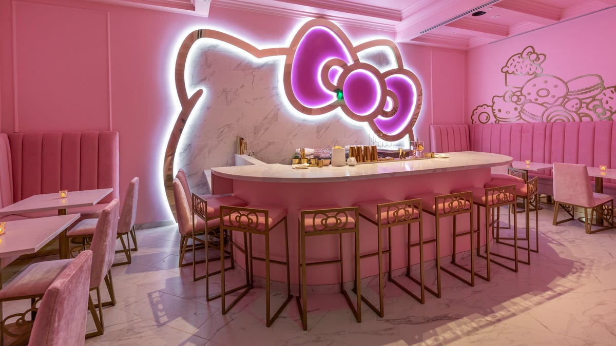 Hello Kitty Cafe: Sanrio's first US cocktail bar opens in ...