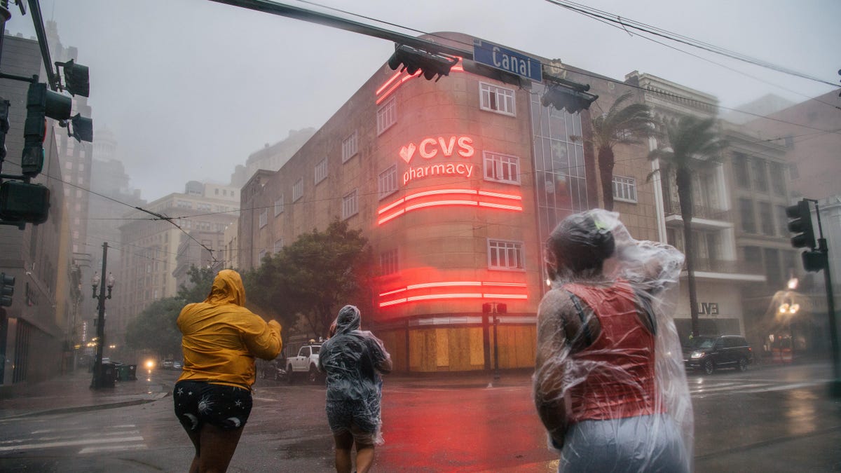 New Orleans Loses Power as Hurricane Ida Inundates Louisiana