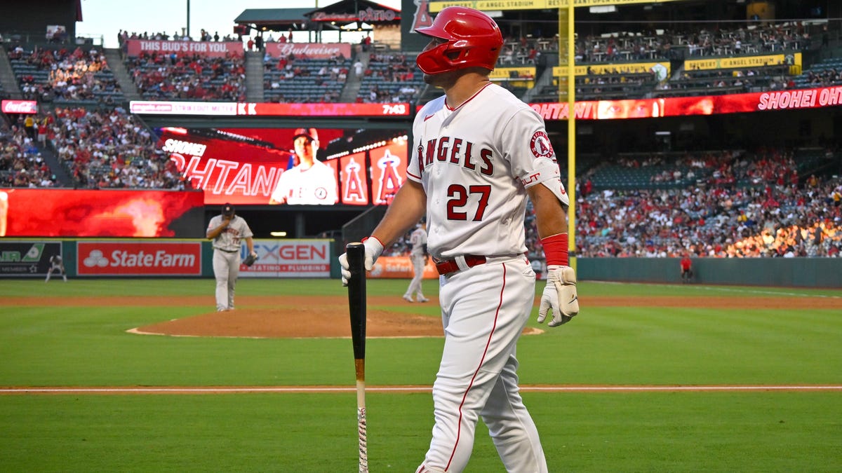 Will Mike Trout regret staying with the Los Angeles Angels?
