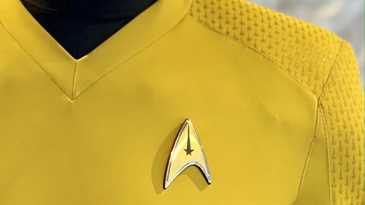 Star Trek Strange New Worlds Uniforms Reveal New Details