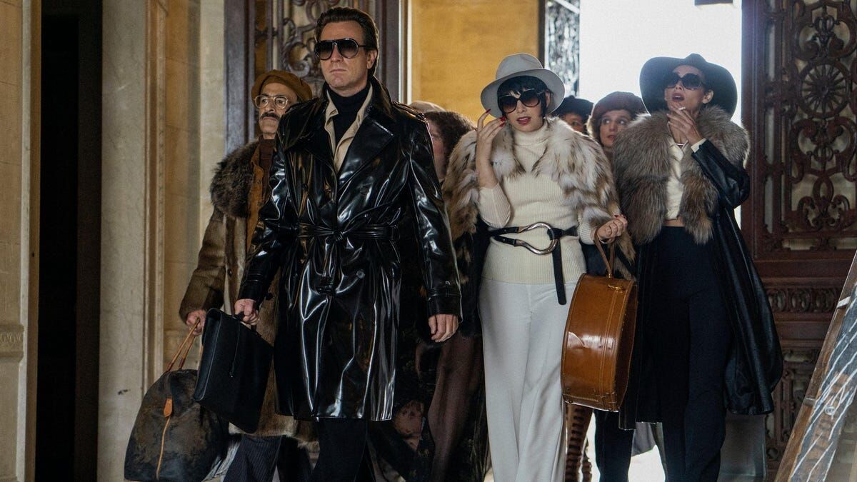 Netflix’s Halston is shockingly timid