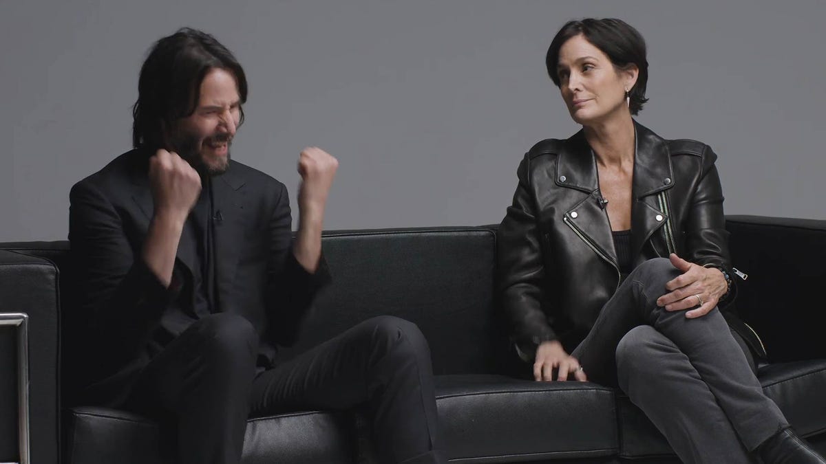 Keanu Reeves Is Super Excited You All Tried To Mod Cyberpunk 2077 To Bone Him thumbnail
