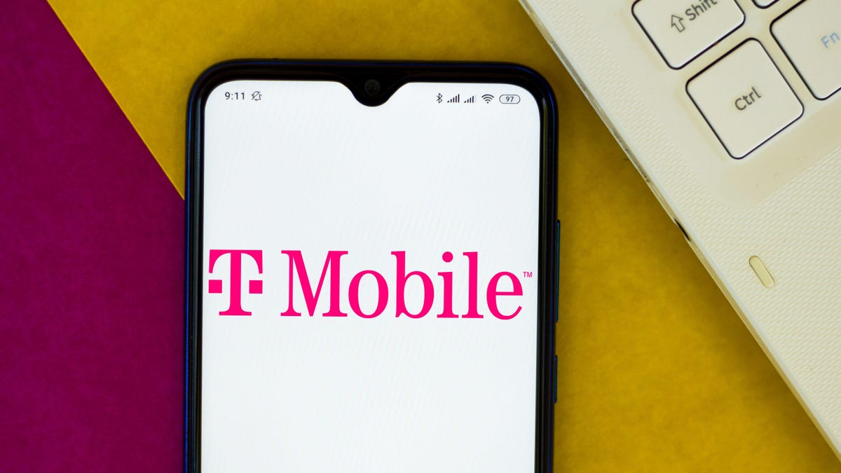 You Should Get In on T-Mobile's $350 Million Settlement